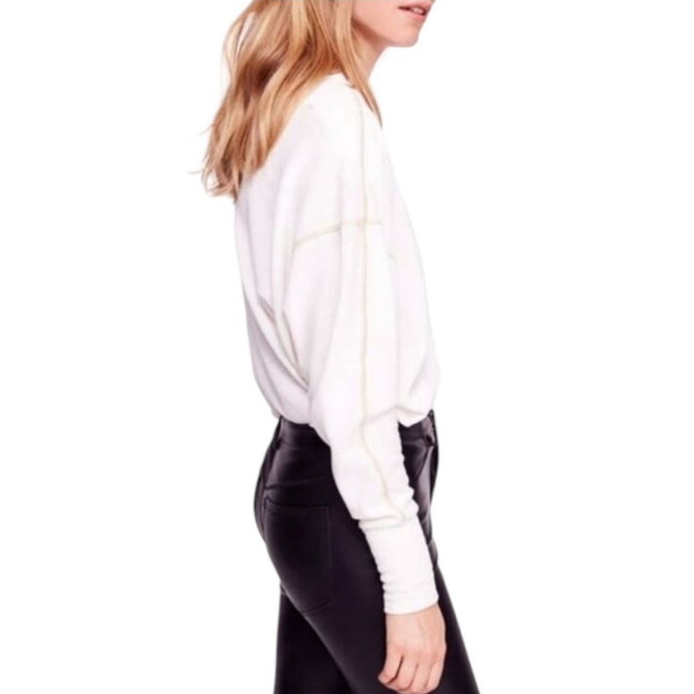 Free People Nikala White Zipper Shoulder Oversized Top Size XS - Picture 6 of 14